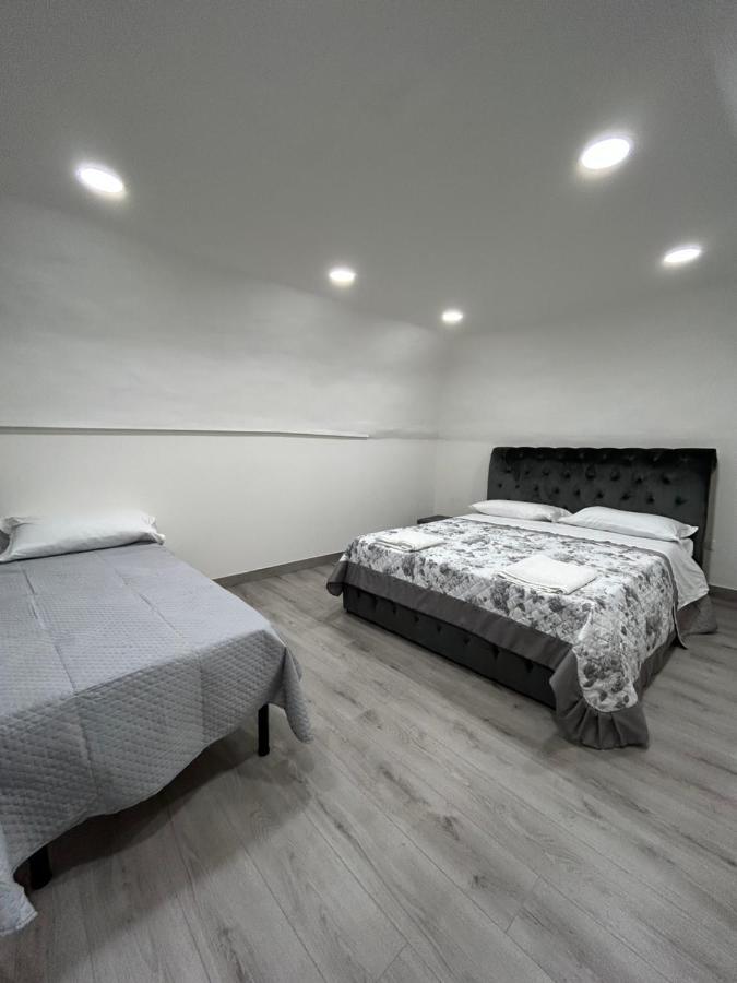 Giovanni Luxury Suites Naples Exterior photo
